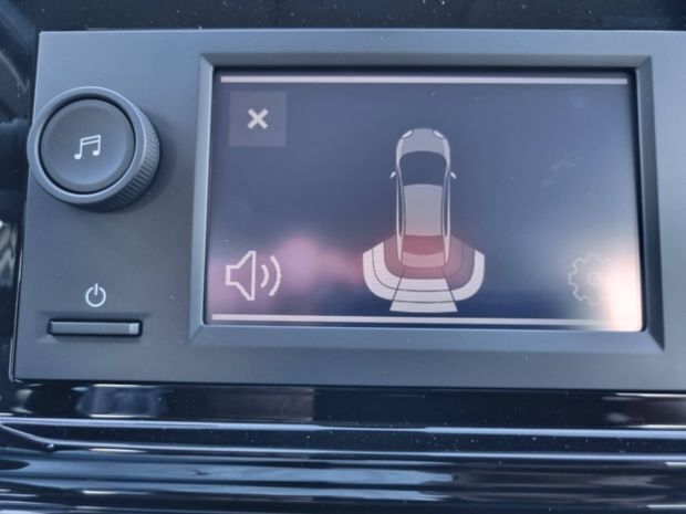 Gris Utilisé 2024 Citroën C3 PureTech Citadine | 16 940 € (Prix cher) - Image 1/4
