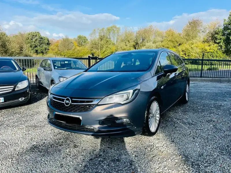 Gris Utilisé 2016 Opel Astra Innovation Break | 10 700 € - Image 1/4