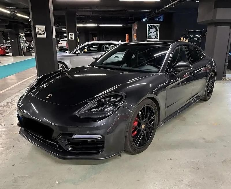 Utilisé 2019 Porsche Panamera Turbo Berline | 74 900 € - Image 1/4