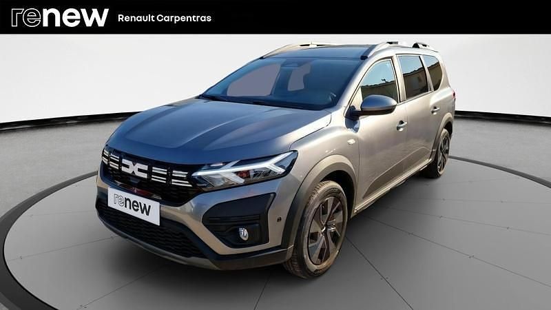 Gris Nouvelle 2024 Dacia Jogger Expression Break | 20 990 € (Bon prix) - Image 1/4