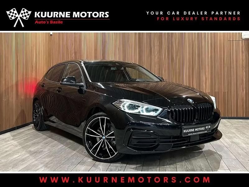 Noir Utilisé 2021 BMW 116 Sport Line Citadine | 21 500 € (Prix juste) - Image 1/4