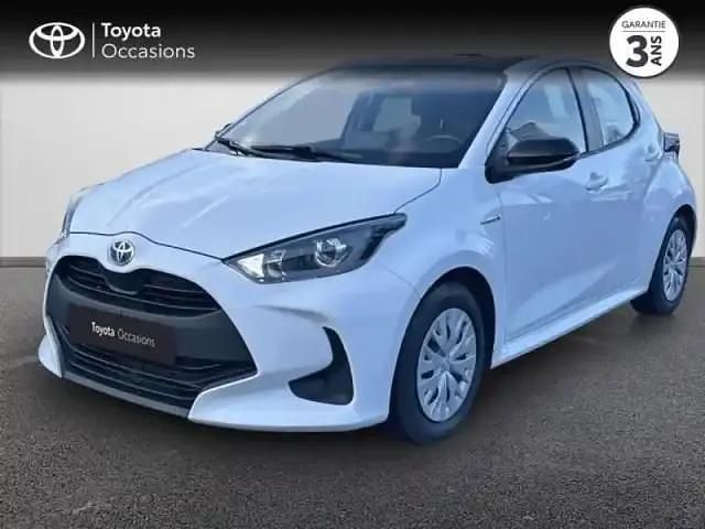 Occasion Toyota Yaris Hybrid 116 ch (85 kW) 2021 Blanc pur Berline