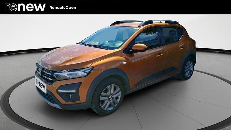 Orange Utilisé 2021 Dacia Sandero Comfort Citadine | 13 590 € (Prix juste) - Image 1/4
