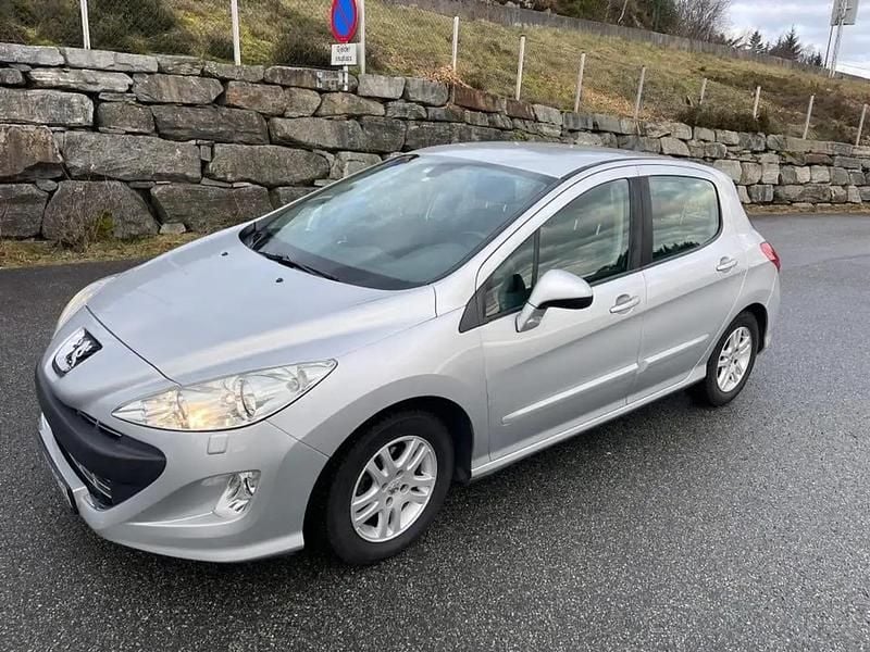 Occasion 2011 Peugeot 308 Active Berline | 4 500 € (Bon prix) - Image 1/4