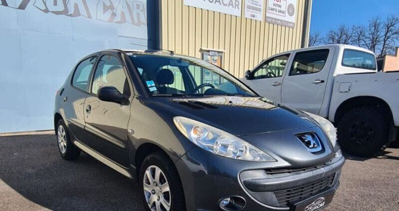Utilisé 2012 Peugeot 206+ Citadine | 5 990 € (Prix assez cher) - Image 1/4