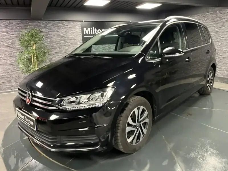Noir Utilisé 2022 VW Touran Active Monospace | 32 990 € (Prix juste) - Image 1/4