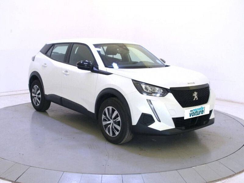 Occasion Peugeot 2008 Active 100 ch (73 kW) 2023 Blanc SUV