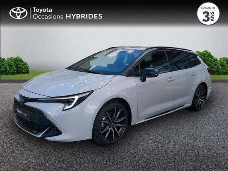 Utilisé 2024 Toyota Corolla Sport | 32 990 € (Prix juste) - Image 1/1