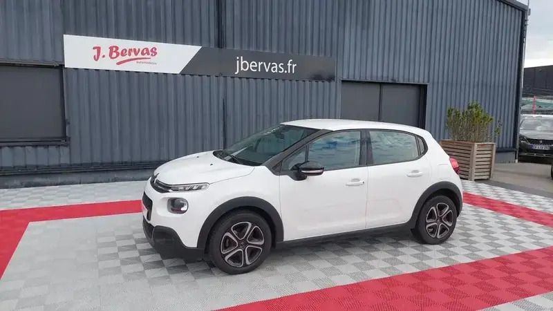 Blanc Utilisé 2018 Citroën C3 Feel Citadine | 10 990 € - Image 1/4
