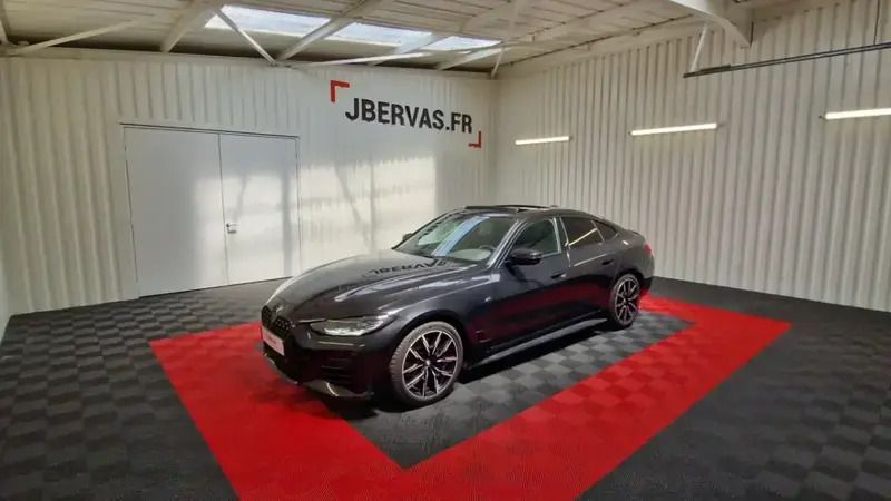 Noir Utilisé 2022 BMW 420 M Sport Coupé | 35 490 € (Bon prix) - Image 1/4