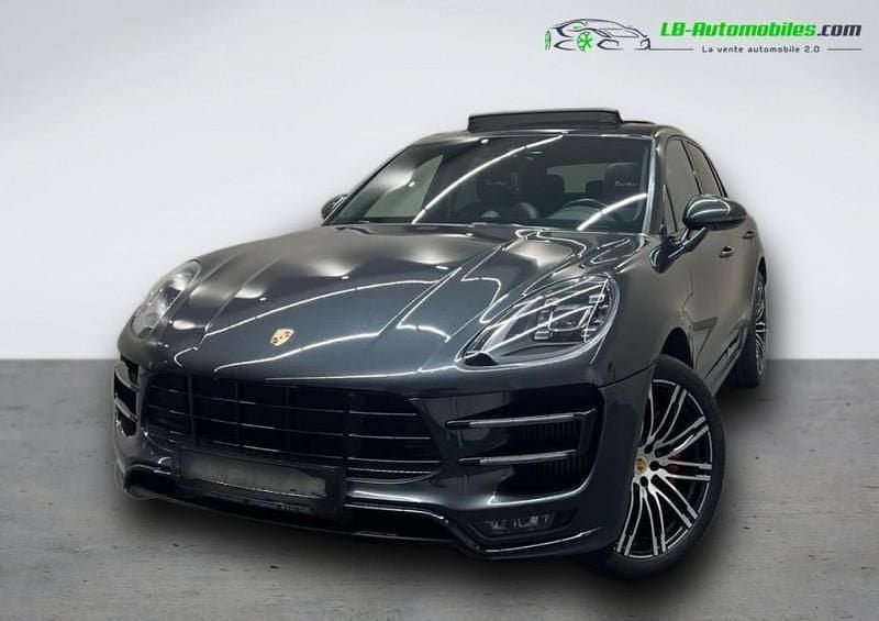 Utilisé 2017 Porsche Macan Turbo Performance Package SUV | 66 500 € (Prix cher) - Image 1/4