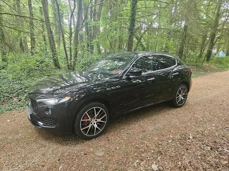 Utilisé 2017 Maserati Levante SUV | 34 890 € (Super prix) - Image 1/4
