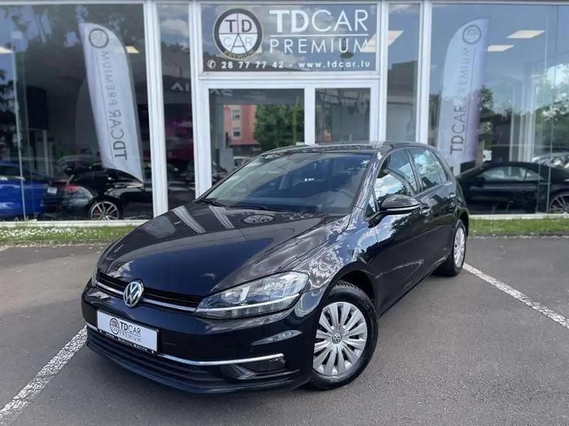 Noir Utilisé 2020 VW Golf VII Comfortline Berline | 15 990 € (Prix assez cher) - Image 1/4