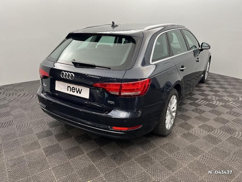 Occasion Audi A4 Design 150 ch (110 kW) 2018 Bleu Break