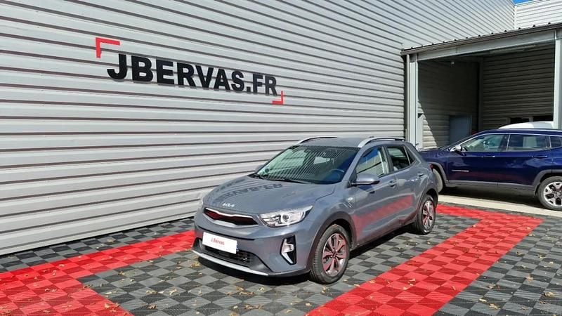 Utilisé 2021 Kia Stonic Active SUV | 16 590 € (Bon prix) - Image 1/4
