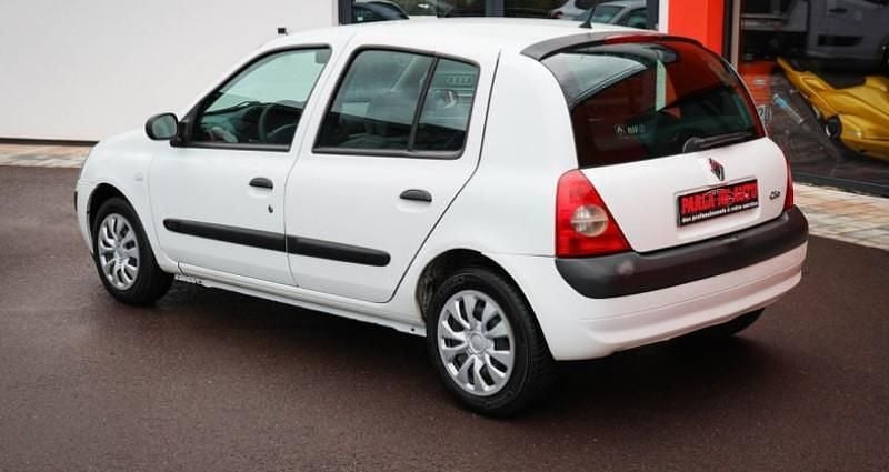 Occasion Renault Clio II 65 ch (47 kW) 2004 Blanc Citadine