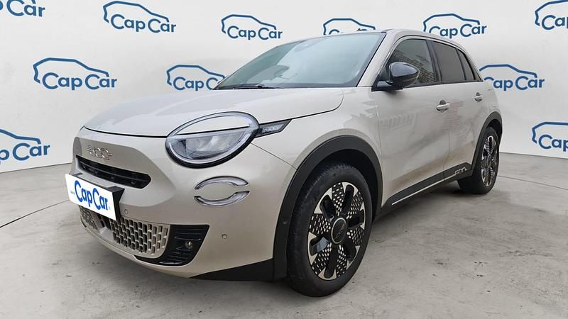 Utilisé 2024 Fiat 600E La Prima | 25 990 € (Super prix) - Image 1/3