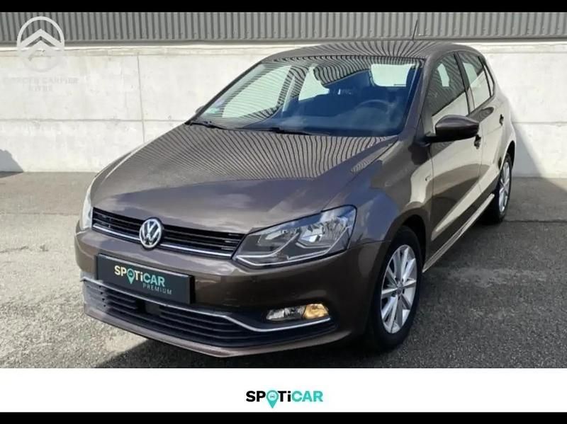 Brun Utilisé 2015 VW Polo LOUNGE Berline | 11 900 € (Prix assez cher) - Image 1/4