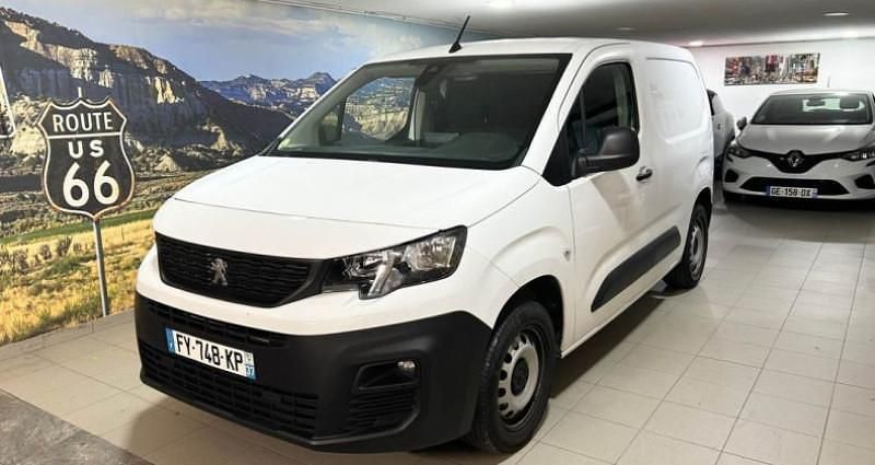 Blanc Utilisé 2021 Peugeot Partner Premium Van | 10 990 € (Super prix) - Image 1/4