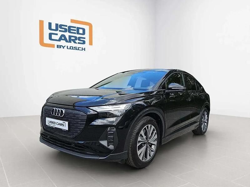 Noir Utilisé 2024 Audi Q4 e-tron Sport SUV | 43 579 € (Prix juste) - Image 1/4