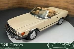 Beige Occasion 1983 Mercedes SL380 Cabriolet | 29 950 € - Image 1/4