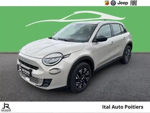Nouvelle Fiat 600 2025 Sable earth métallisé SUV