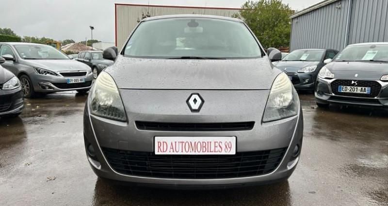 Occasion Renault Grand Scénic III Dynamique 131 ch (96 kW) 2009 Monospace
