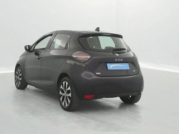 Image 3/4