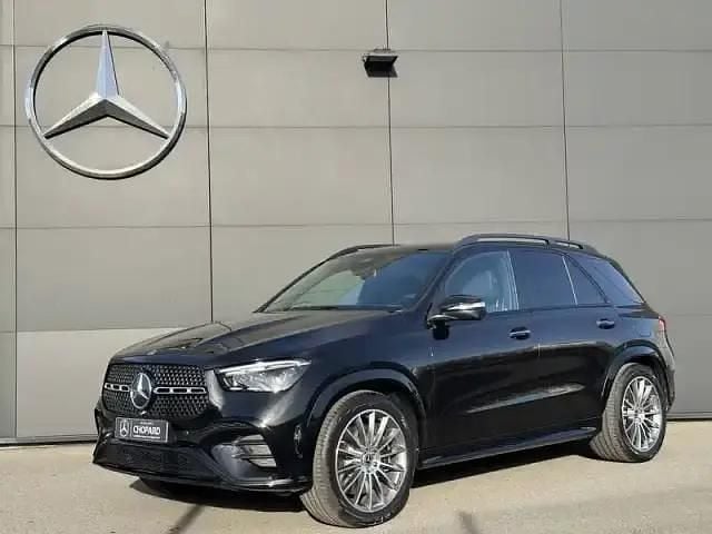 Obsidian black metallic paint Occasion 2025 Mercedes GLE350 | 116 990 € - Image 1/4