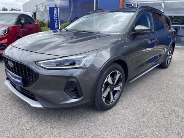 Gris Utilisé 2022 Ford Focus Viva | 23 499 € (Prix juste) - Image 1/4
