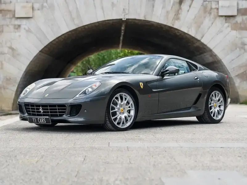 Gris Utilisé 2008 Ferrari 599 Coupé | 149 000 € - Image 1/4