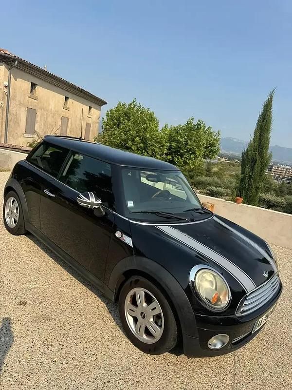 Noir Occasion 2009 Mini ONE Hatch Citadine | 4 600 € (Prix juste) - Image 1/4