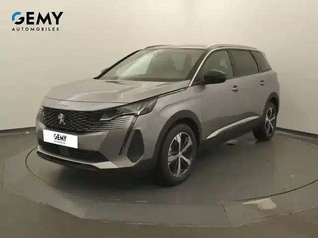 Gris artense Utilisé 2024 Peugeot 5008 S | 29 479 € (Bon prix) - Image 1/4