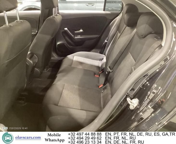 Image 3/4