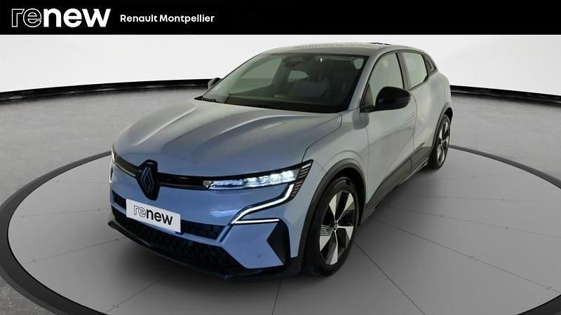 Gris Utilisé 2023 Renault Megane E-Tech Equilibre Berline | 21 999 € - Image 1/4