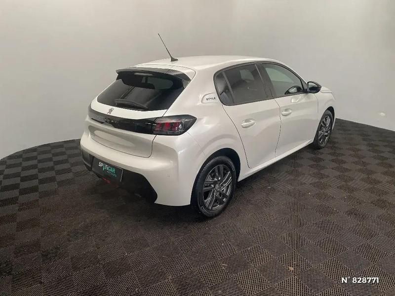 Occasion Peugeot 208 Style 100 ch (73 kW) 2022 Blanc Citadine