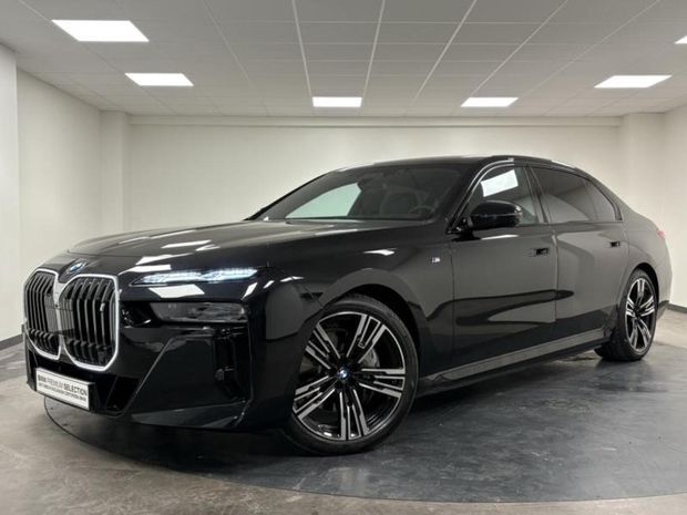 Utilisé 2025 BMW i7 M Sport Berline | 114 900 € (Prix assez cher) - Image 1/4