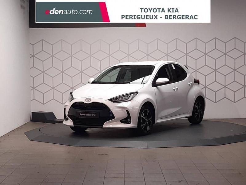 Utilisé 2024 Toyota Yaris Hybrid Design Citadine | 23 200 € (Prix juste) - Image 1/4