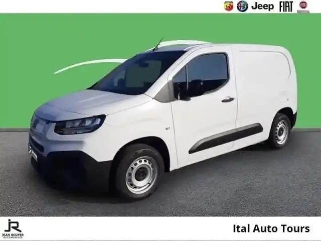 Nouvelle Fiat Doblò Connect 131 ch (96 kW) 2025 Blanc icy Monospace