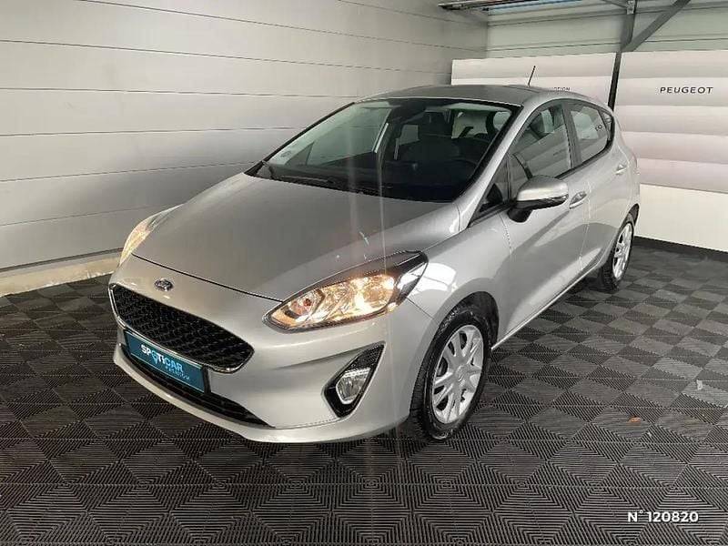 Gris Utilisé 2019 Ford Fiesta Business Edition Citadine | 10 450 € (Prix juste) - Image 1/4