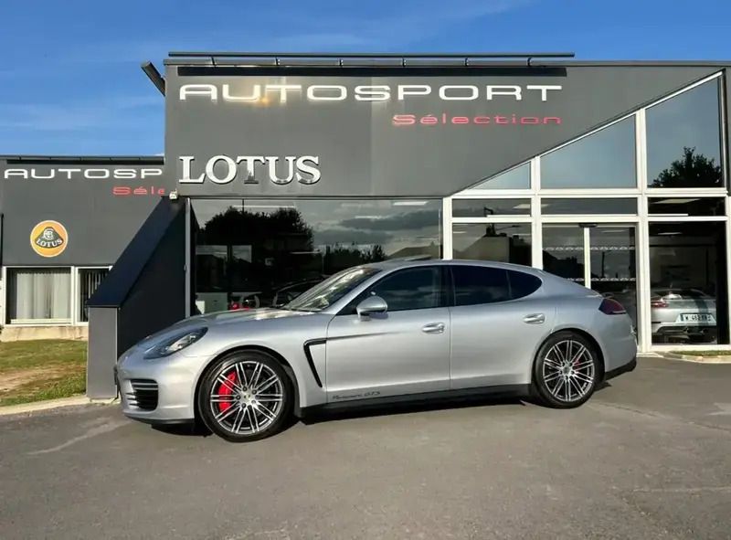Gris Utilisé 2014 Porsche Panamera 4 Berline | 45 900 € - Image 1/4