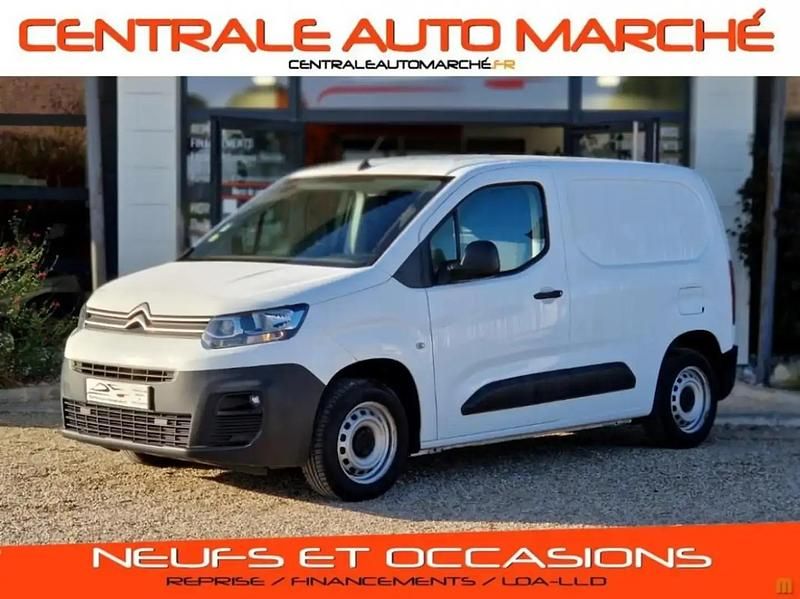 Blanc Occasion 2021 Citroën Berlingo Monospace | 12 290 € - Image 1/4