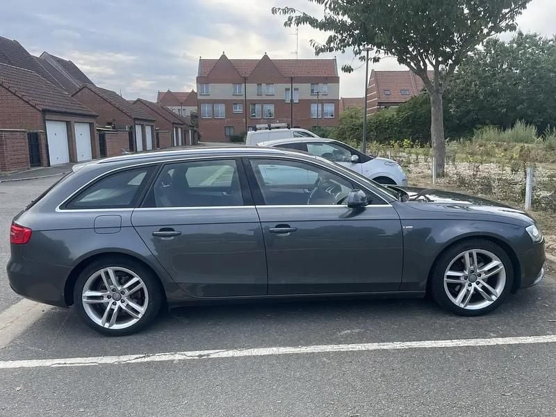 Gris Utilisé 2013 Audi A4 S-Line Break | 12 000 € (Prix juste) - Image 1/4