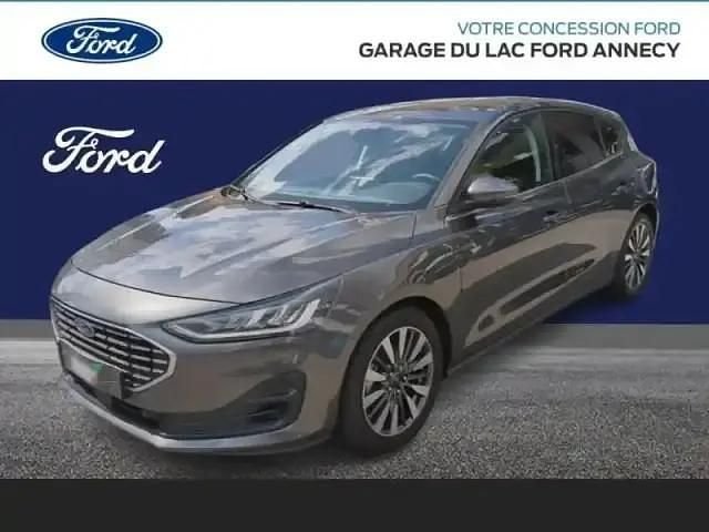 Gris Occasion 2022 Ford Focus Viva Berline | 17 890 € (Super prix) - Image 1/4