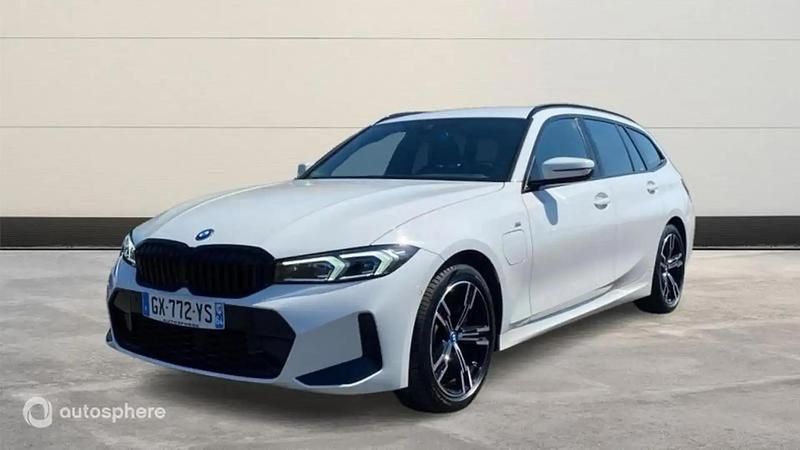 Utilisé 2024 BMW 320e M Sport Break | 44 799 € - Image 1/4