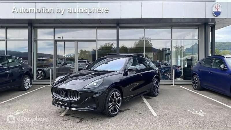 Peinture métallique nero tempesta Utilisé 2024 Maserati Grecale Folgore SUV | 95 990 € - Image 1/4