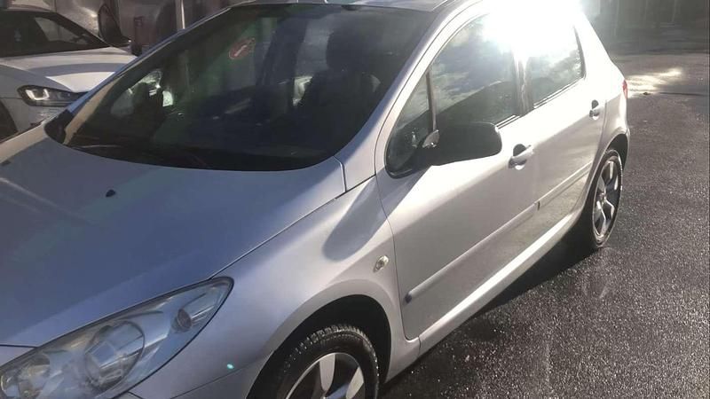 Occasion Peugeot 307 Style 90 ch (66 kW) 2008 Berline