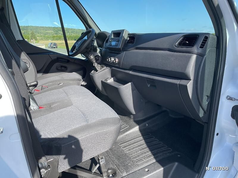 Occasion Renault Master 135 ch (99 kW) 2023 Blanc Van