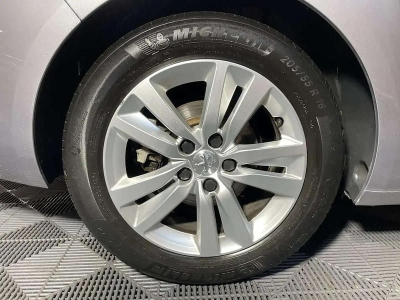 Occasion Peugeot 308 SW Allure 131 ch (96 kW) 2021 Gris Break