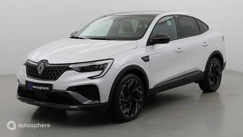 Blanc Utilisé 2024 Renault Arkana Esprit Alpine SUV | 28 999 € (Prix cher) - Image 1/4